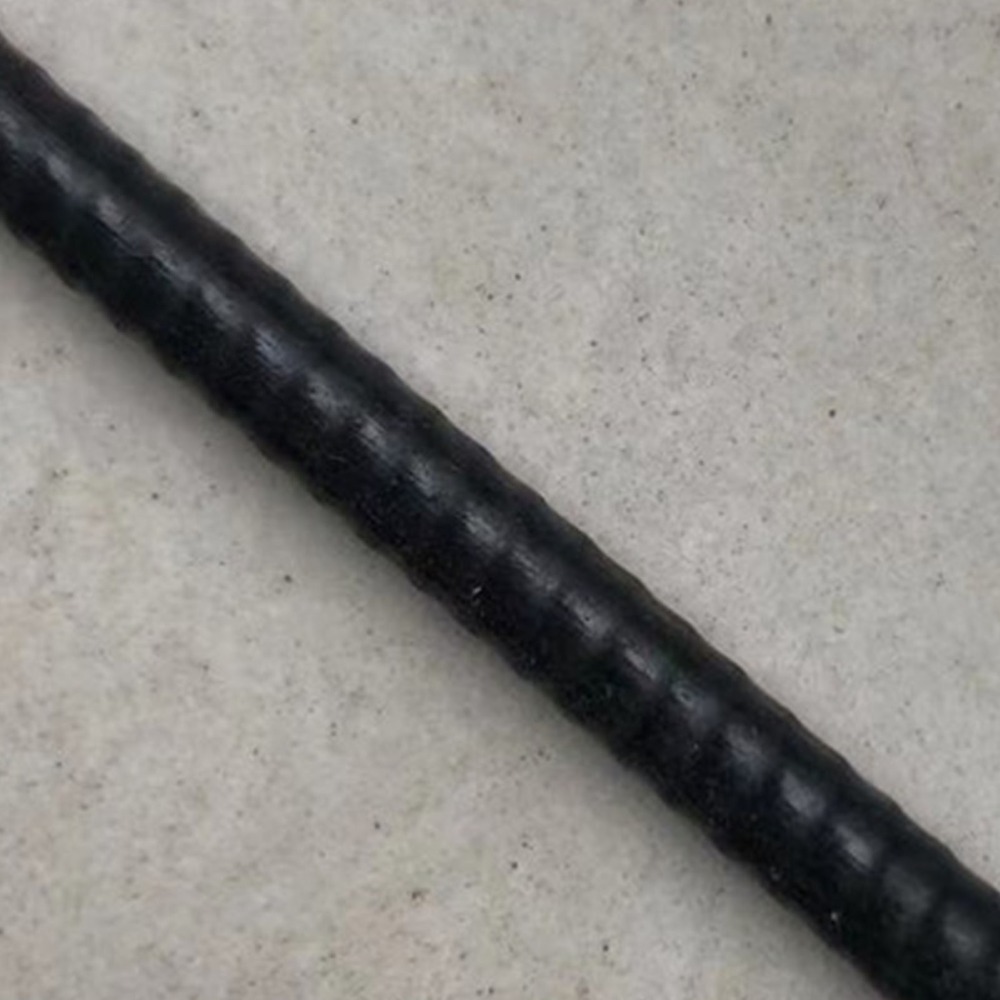 قطعتان من أدوات التقاط الشوائب - مراجعة Drain Snake Flexible وسعره